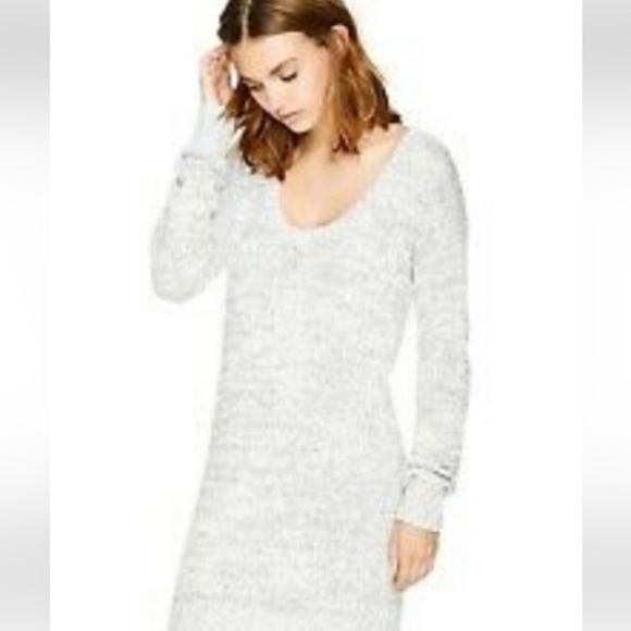 Aritzia Dresses & Skirts - Talula sweater dress or tunic